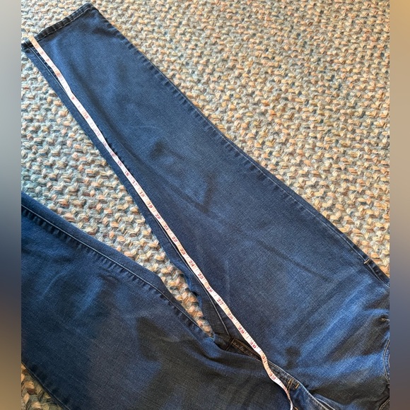 Democracy straight leg stretch jean sz 10 - Picture 5 of 6
